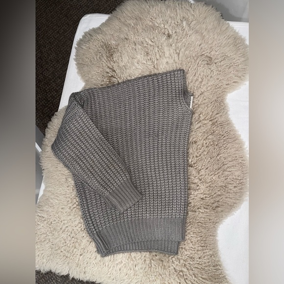 Knit sweater - Picture 8 of 8